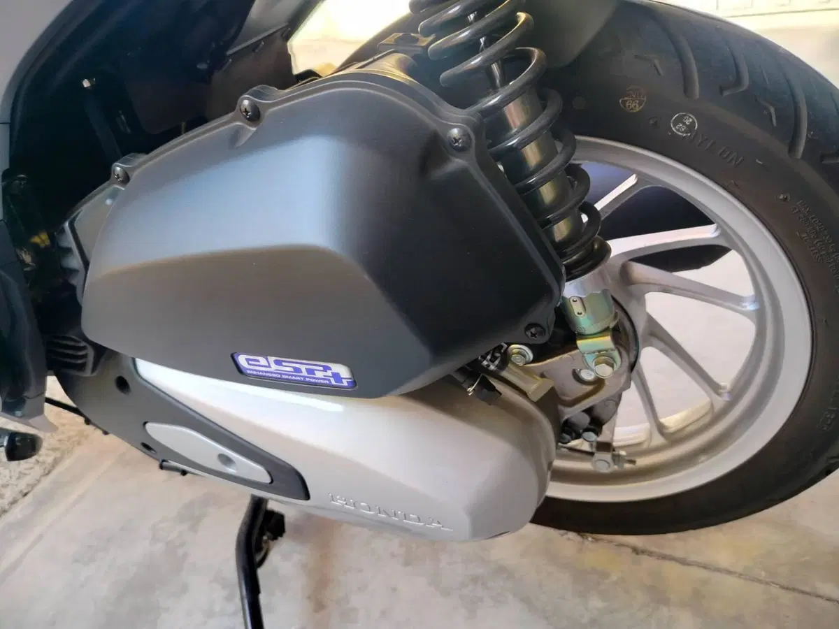Honda SH 125 Mode (2021 - 23) (10)