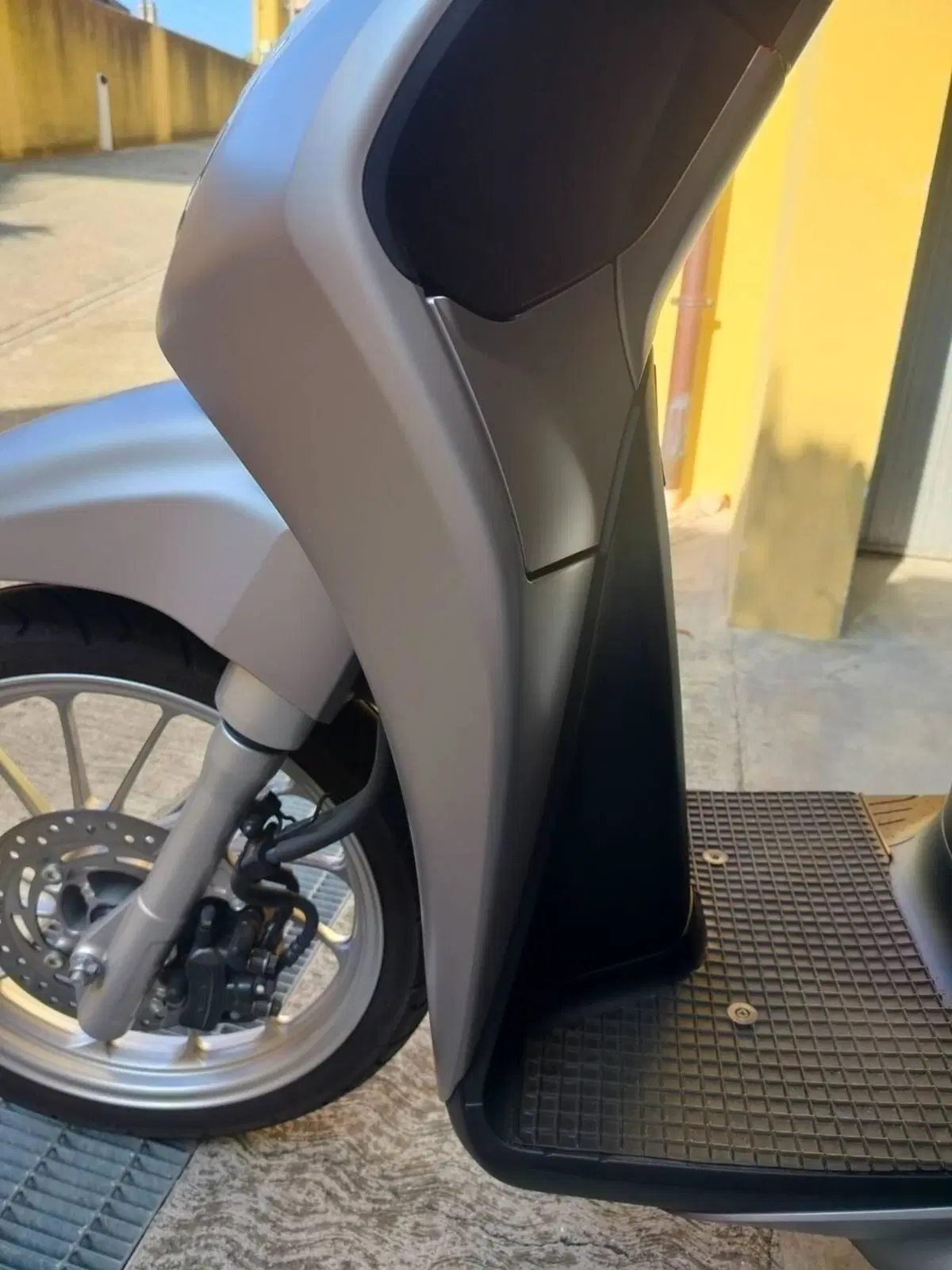 Honda SH 125 Mode (2021 - 23) (13)