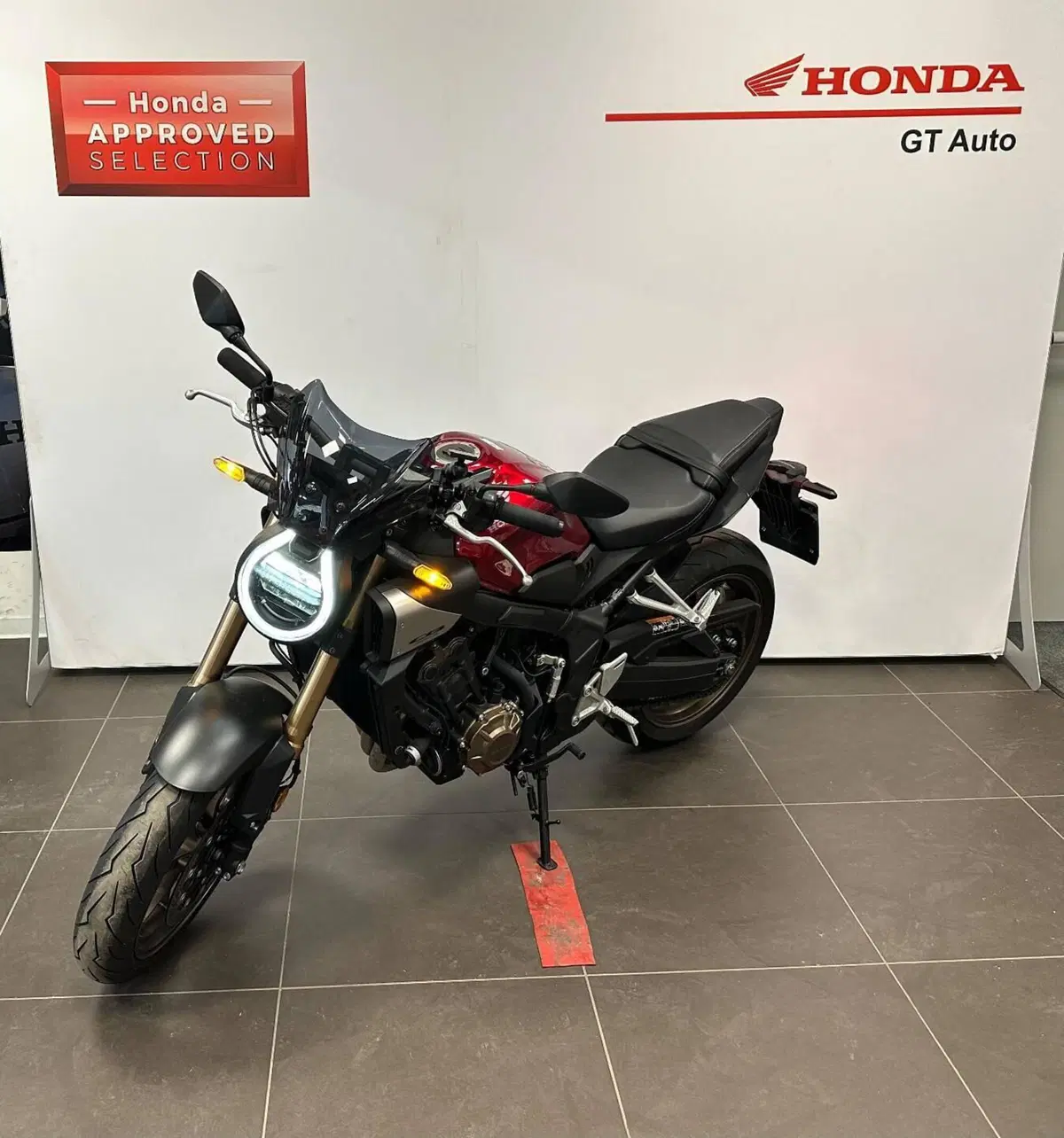 Honda CB 650 R E-Clutch (2024 - 26) (4)