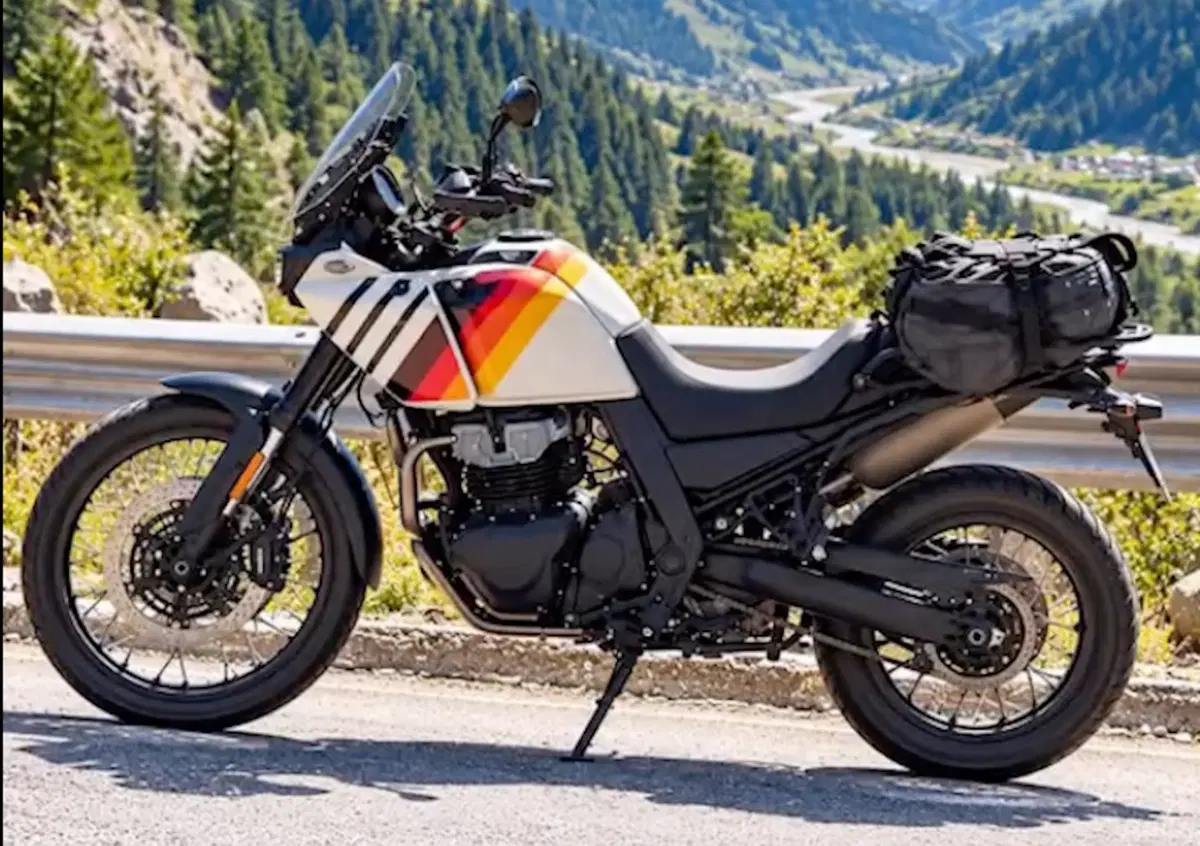 Royal Enfield Himalayan 750 pronta al debutto: svelata la versione definitiva