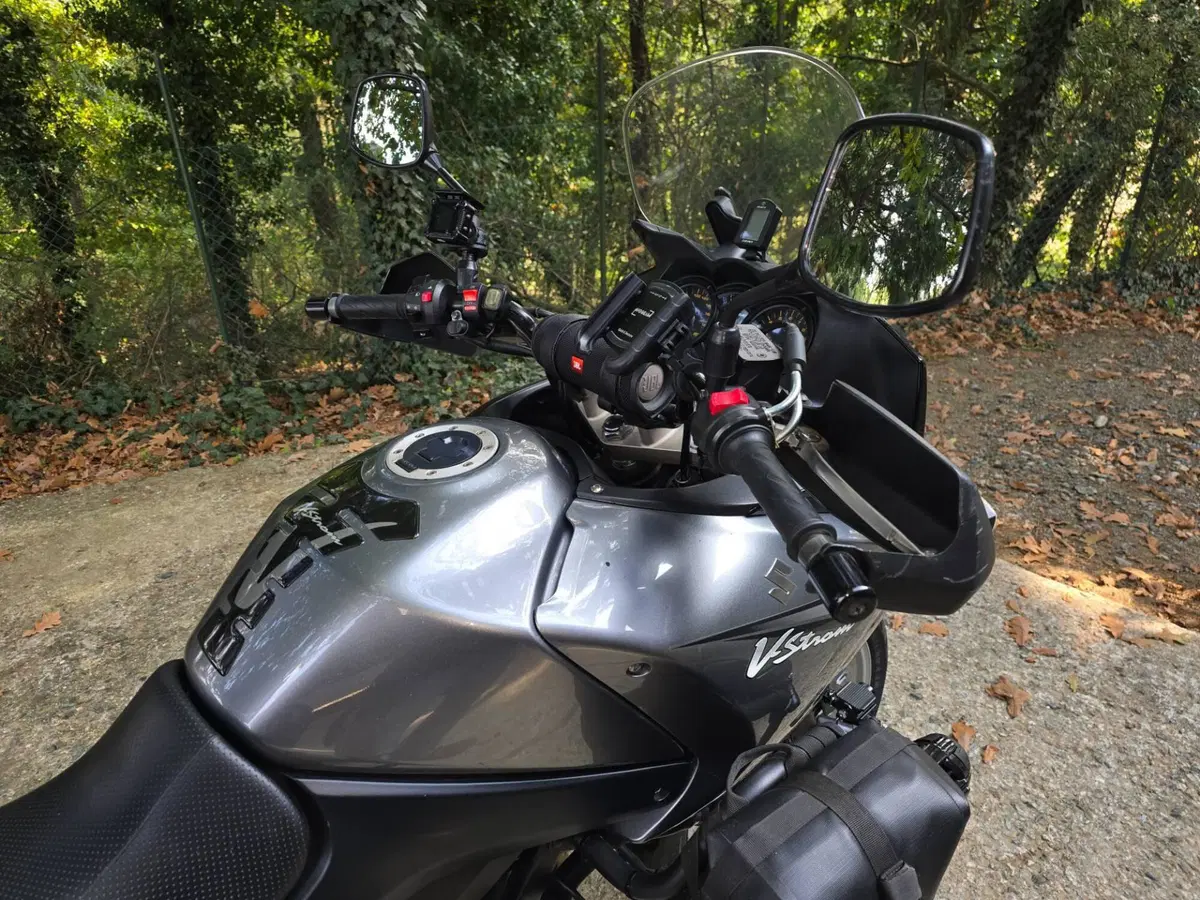 Suzuki V-Strom 650 Traveller ABS (2008 - 11) (8)