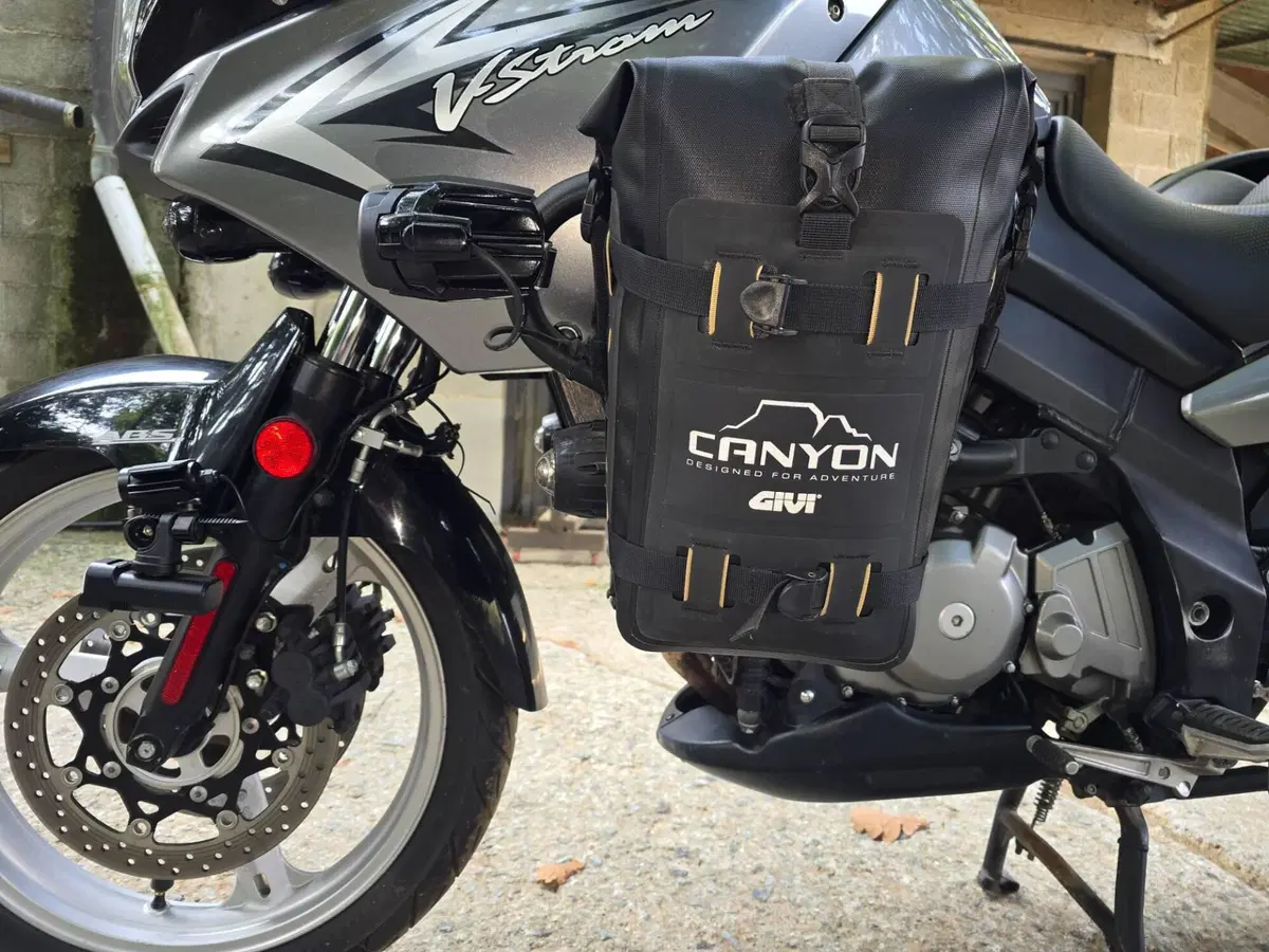 Suzuki V-Strom 650 Traveller ABS (2008 - 11) (16)