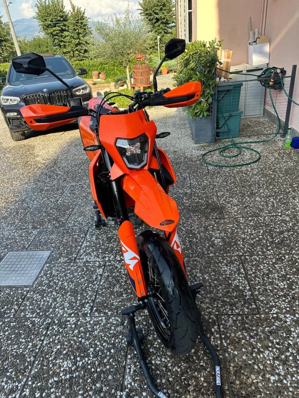 KTM 690 SMC R (2023 - 25) (4)