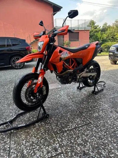 KTM 690 SMC R (2023 - 25) usata