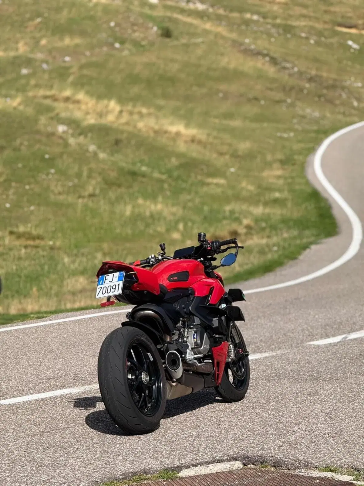 Ducati Streetfighter V2 (2022 - 24) (3)