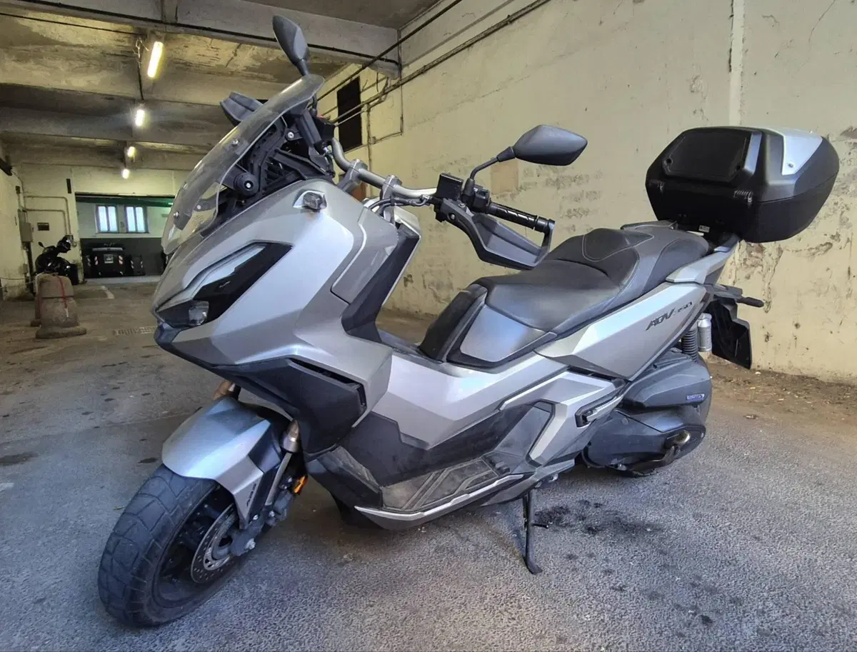 Honda ADV 350 (2022 - 24)