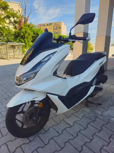 Honda PCX 125 (2021 - 24) usata