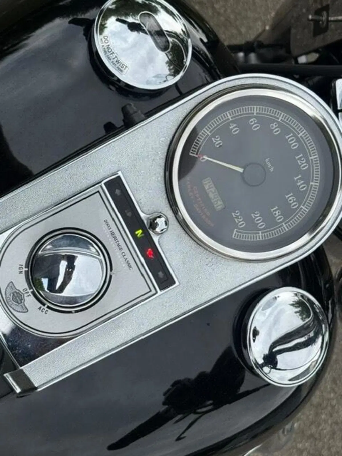Harley-Davidson 1450 Heritage Classic (1999 - 02) - FLSTC (9)