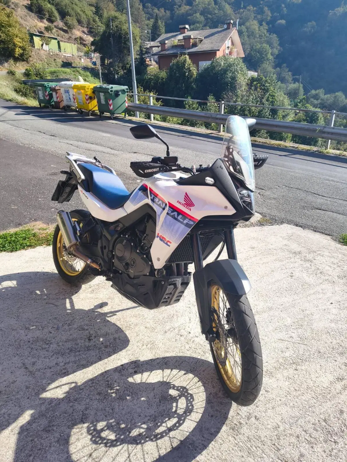 Honda Transalp XL750 (2025) (3)