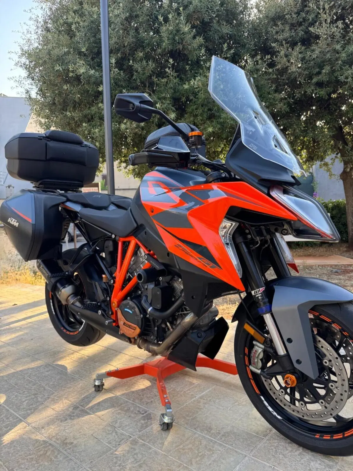 KTM 1290 Super Duke GT (2021 - 25)