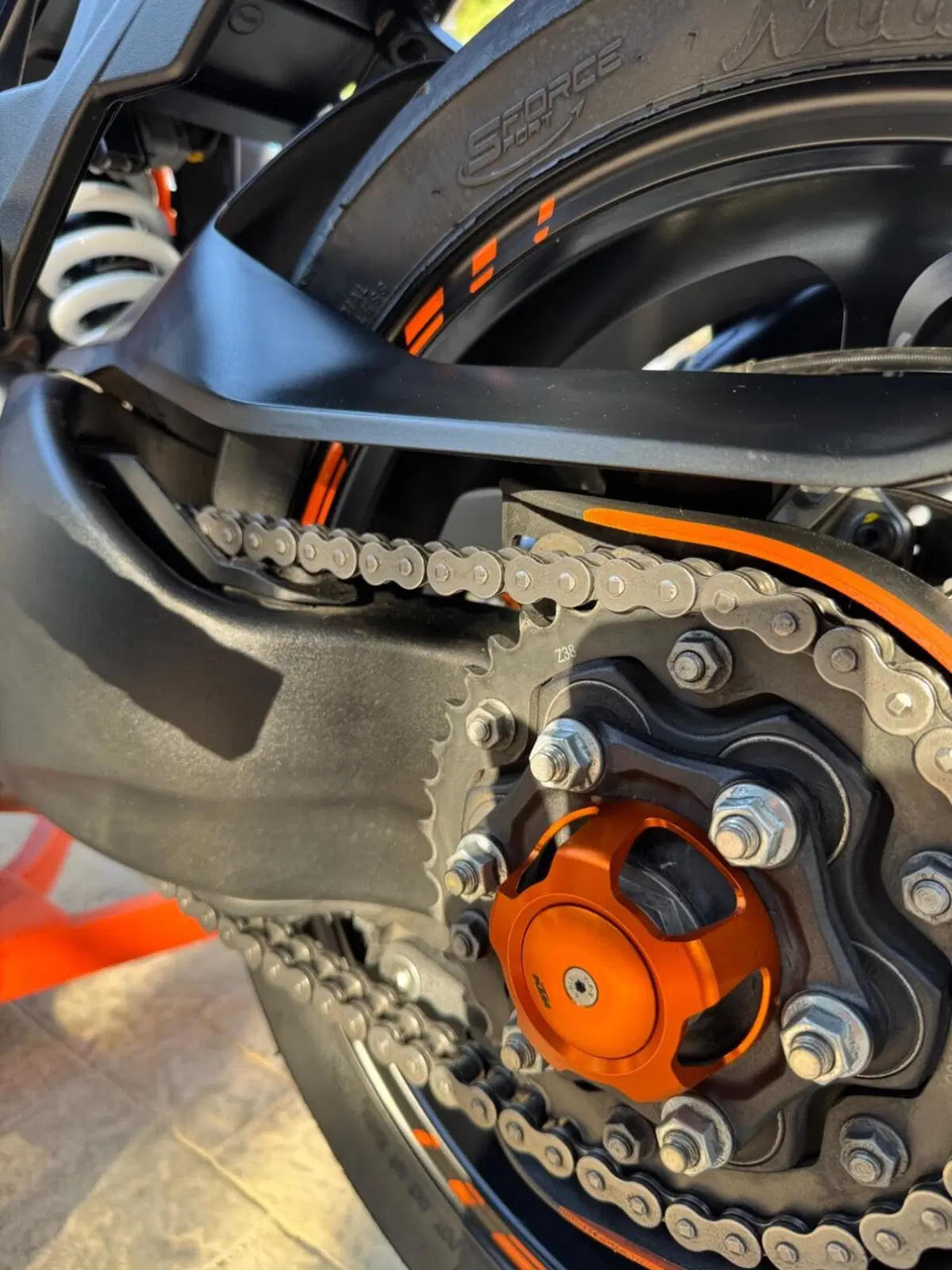 KTM 1290 Super Duke GT (2021 - 25) (15)