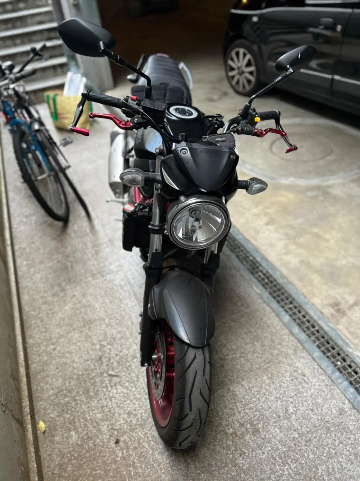 Suzuki SV 650 (2016 - 20) (2)