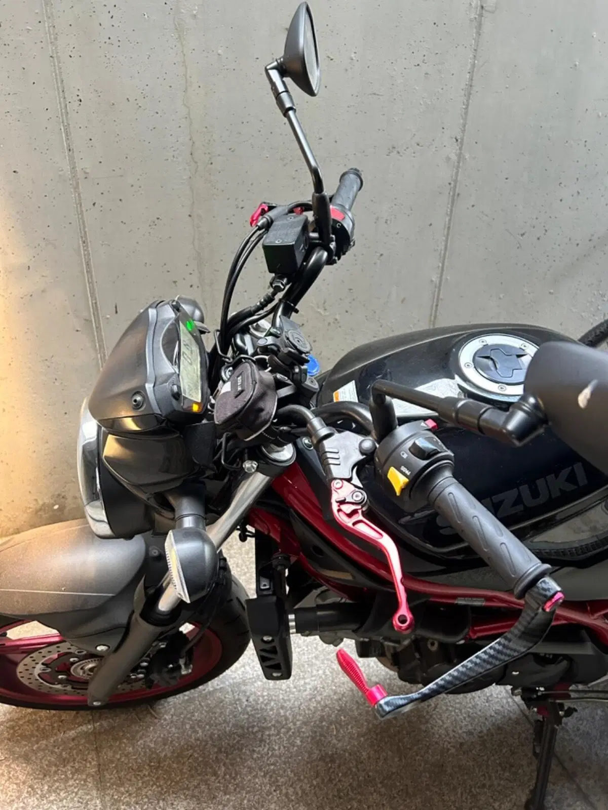 Suzuki SV 650 (2016 - 20) (3)