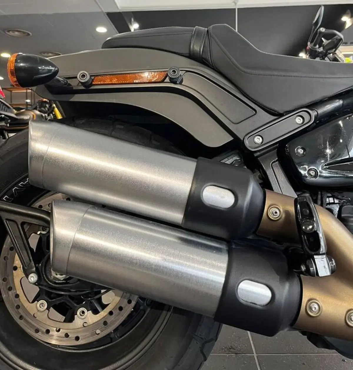 Harley-Davidson 114 Fat Bob (2018 - 20) - FXFBS (8)