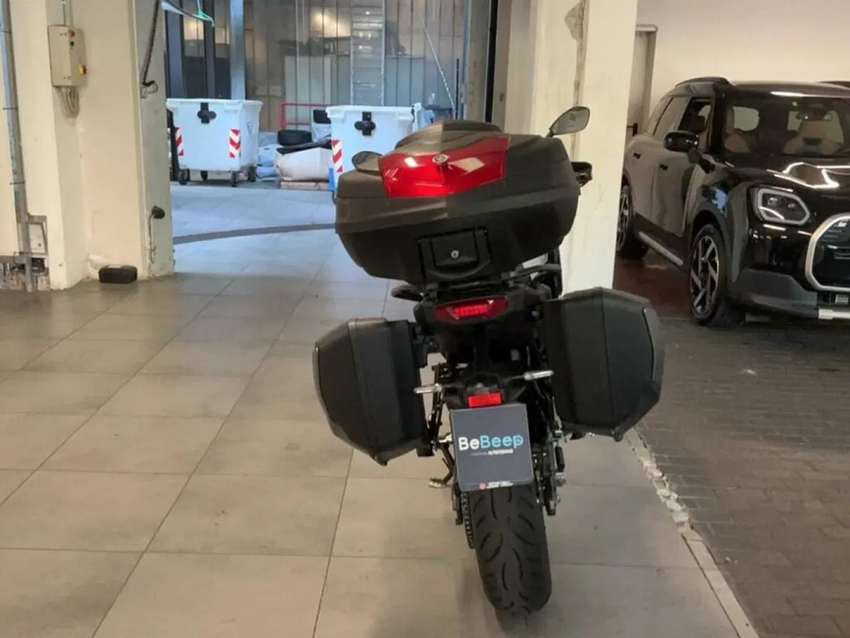 Yamaha Tracer 9 GT (2025 - 26) (6)