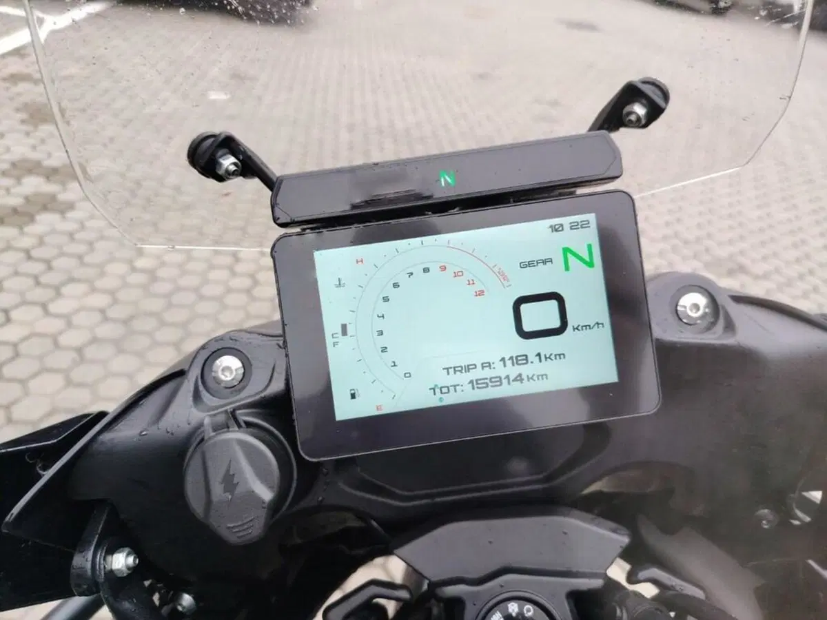 Benelli TRK 702 (2023 - 25) (11)
