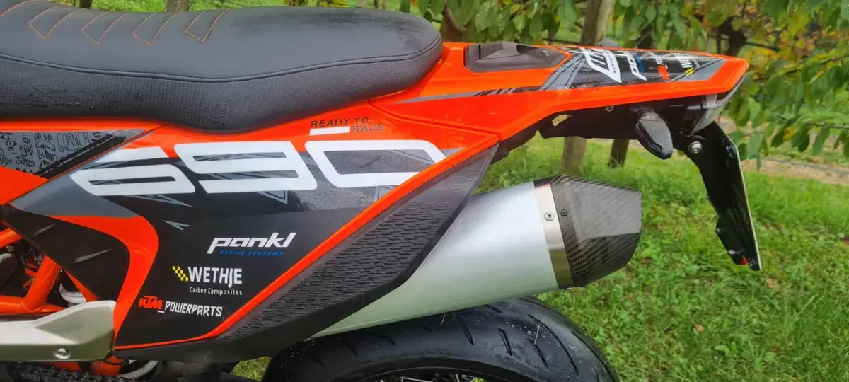 KTM 690 SMC R (2023 - 25) (5)