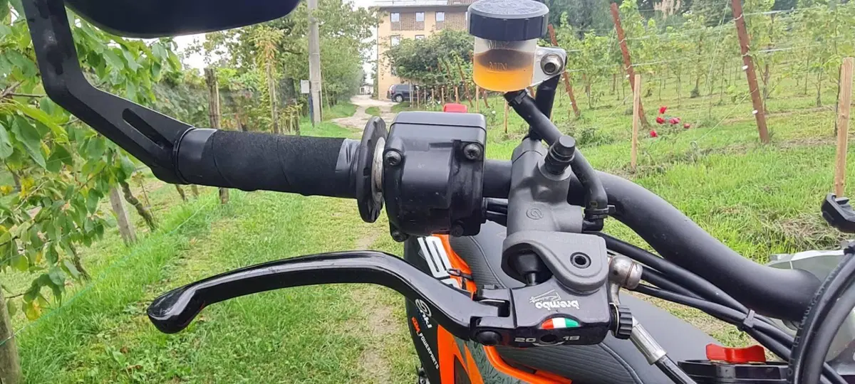 KTM 690 SMC R (2023 - 25) (6)