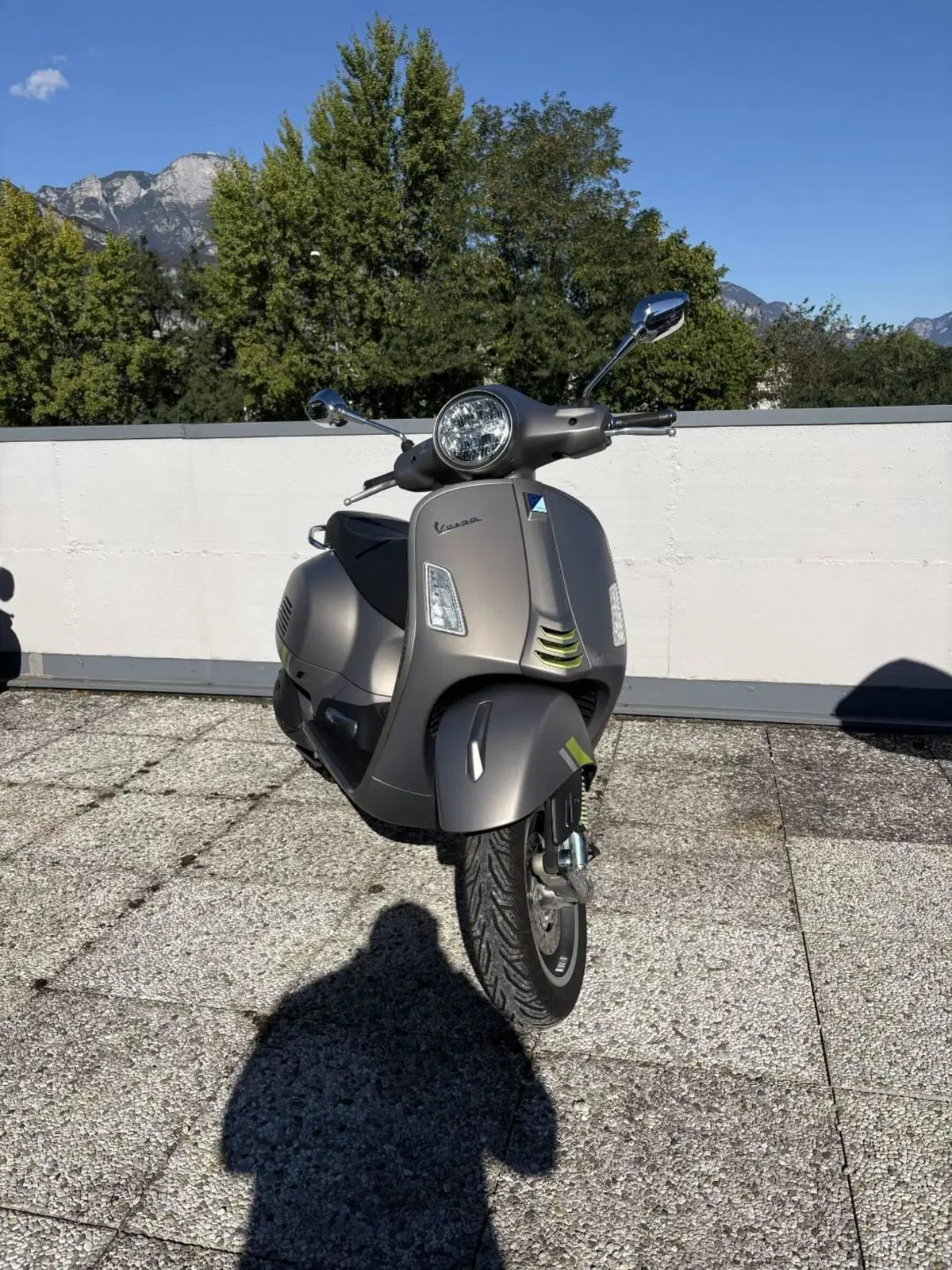 Vespa GTS 300 Super Tech (2023 - 24) (5)