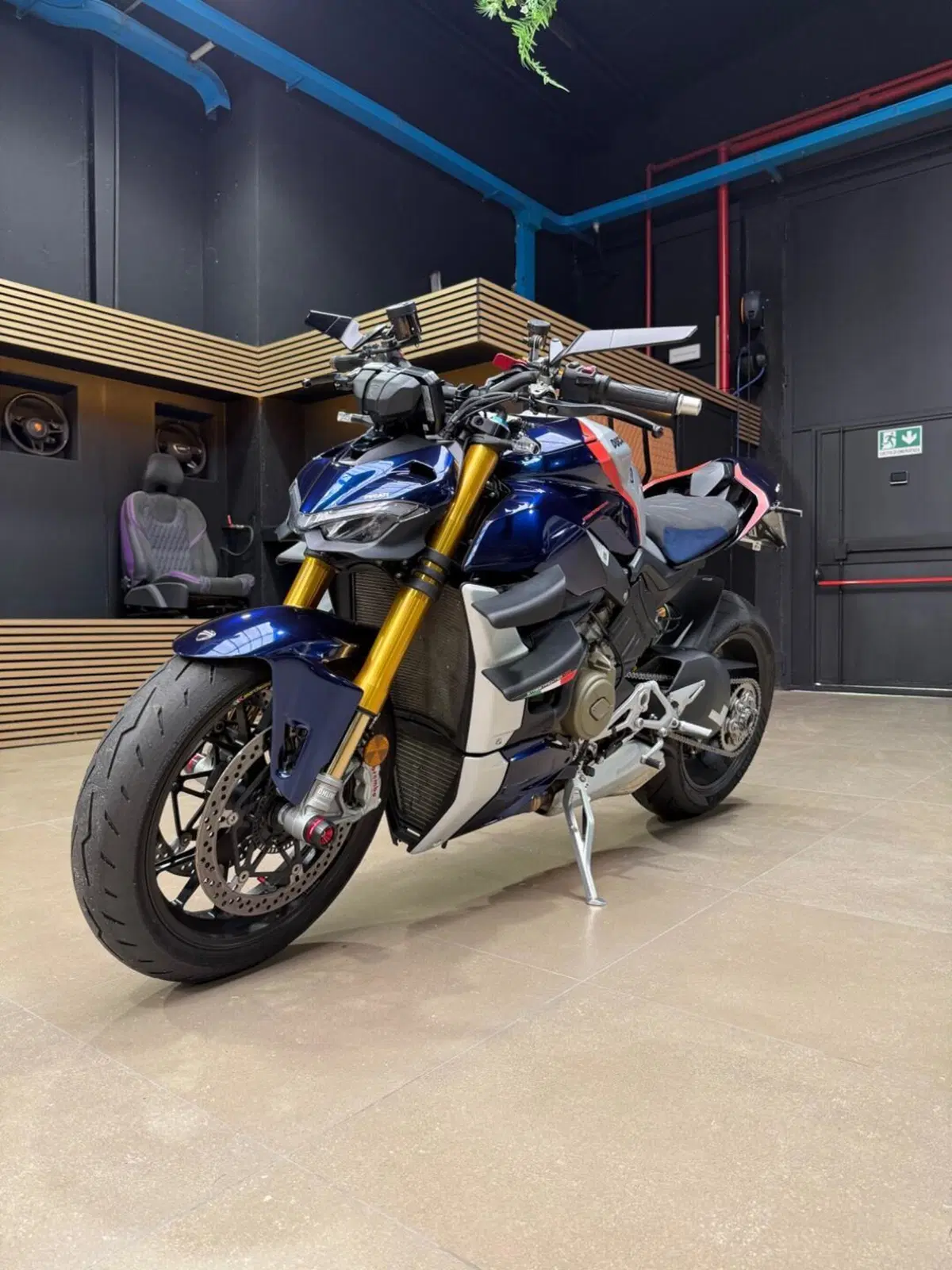 Ducati Streetfighter V4 1100 S (2021 - 22) (2)