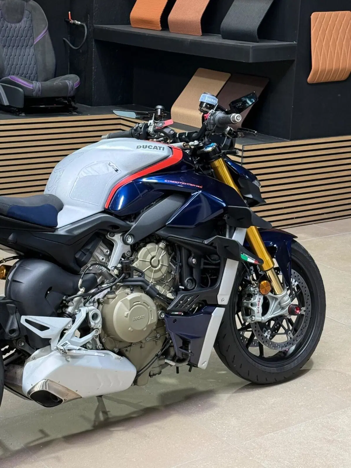 Ducati Streetfighter V4 1100 S (2021 - 22) (4)