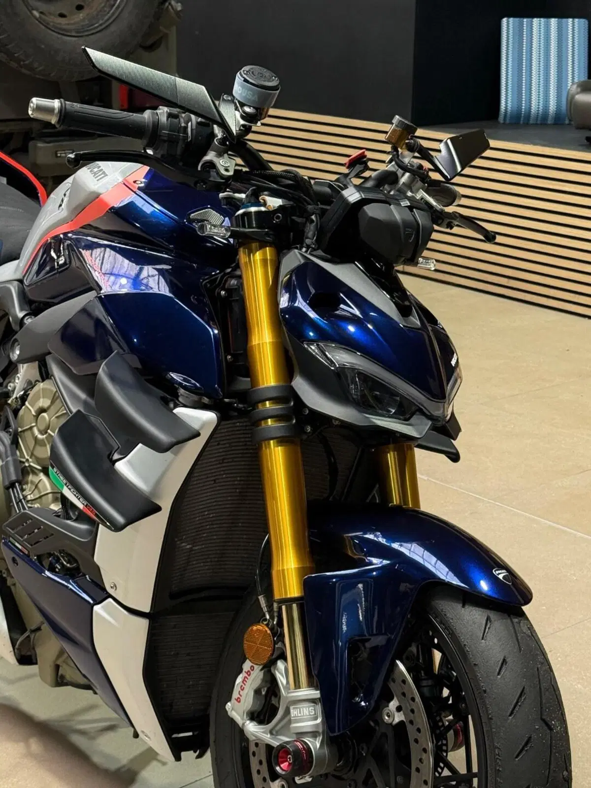 Ducati Streetfighter V4 1100 S (2021 - 22) (5)