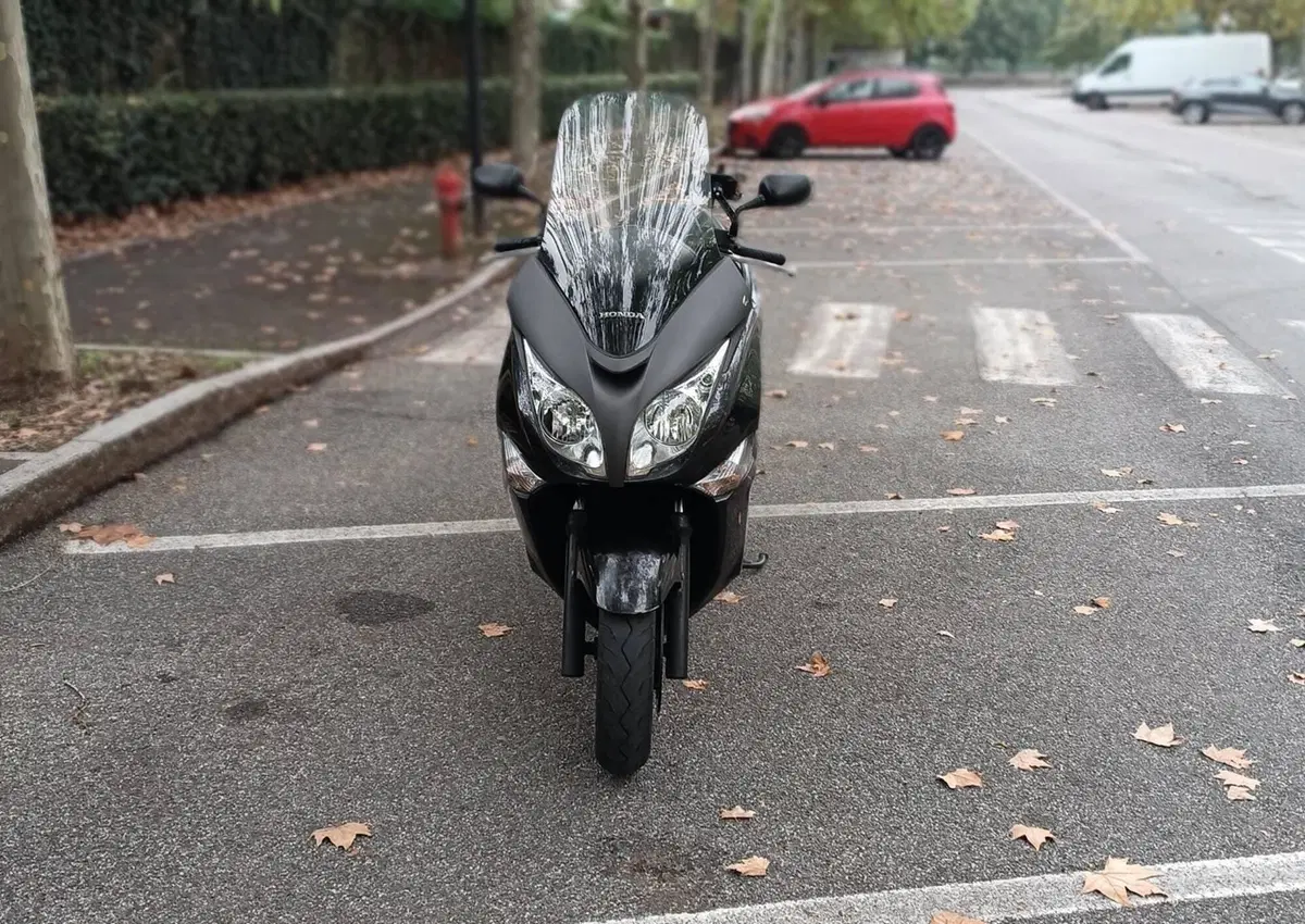 Honda SW-T 400 (2009 - 16) (2)