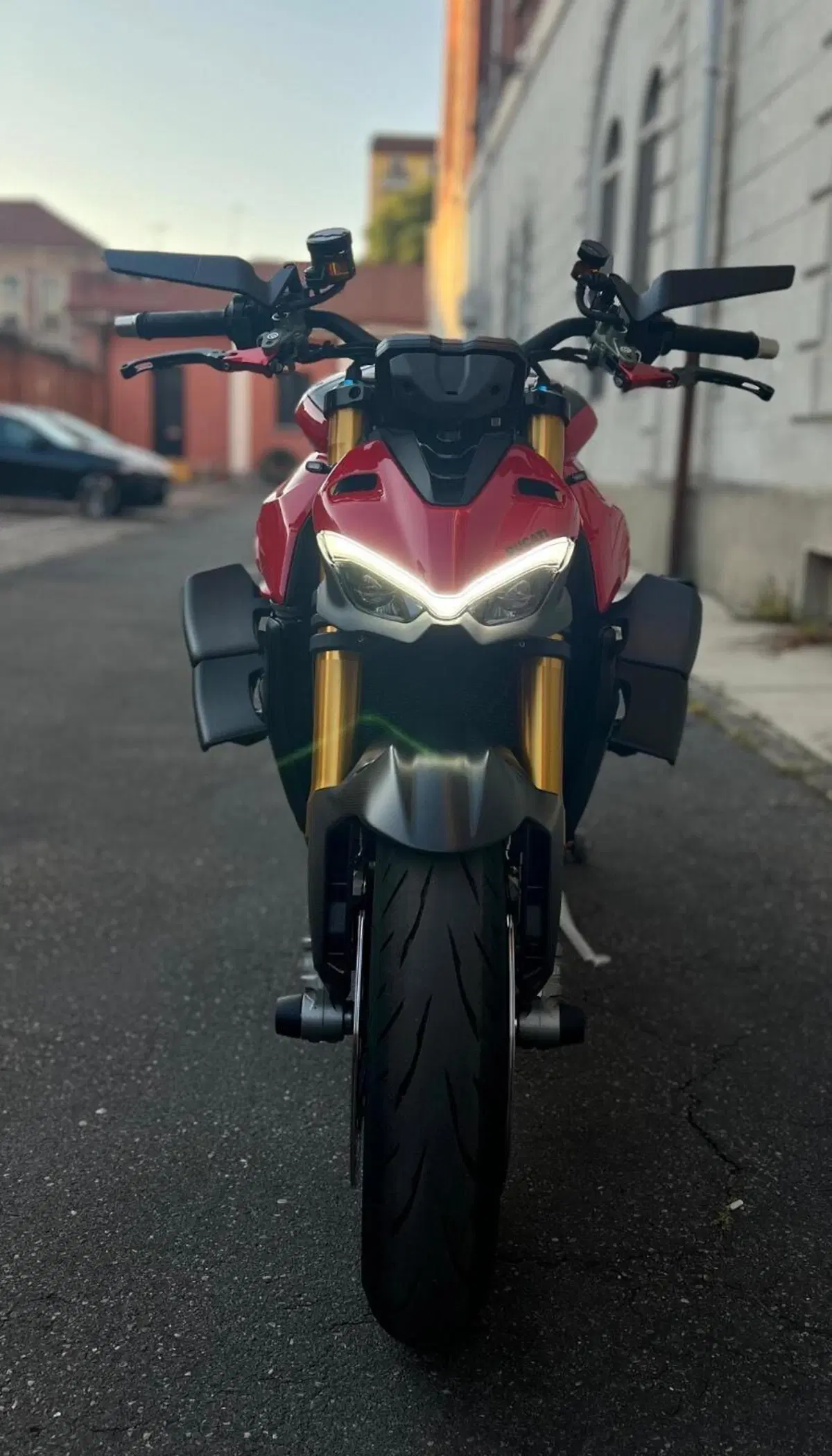 Ducati Streetfighter V4 S (2023 - 24) (10)