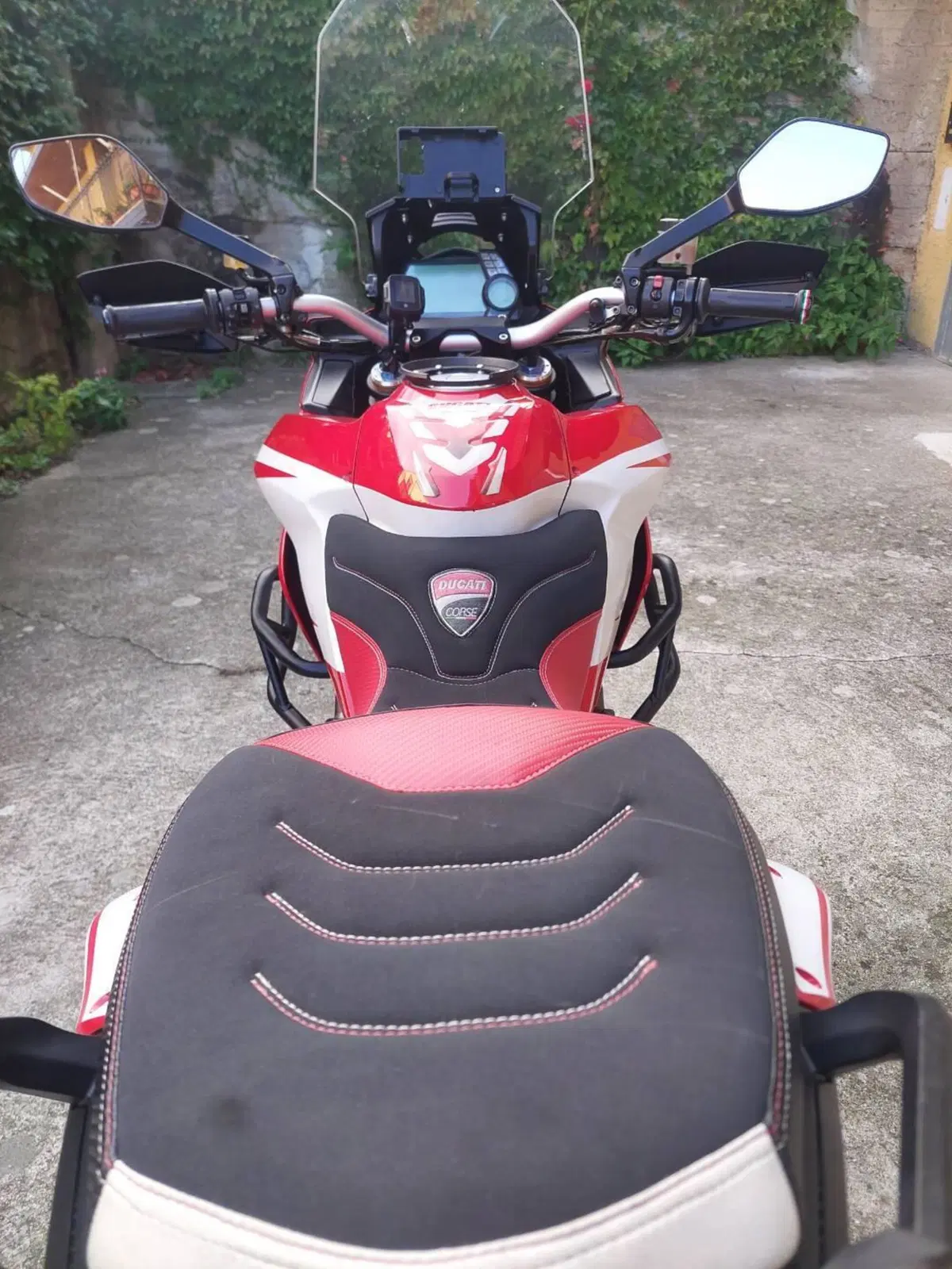 Ducati Multistrada 1200 ABS (2010 - 12) (5)