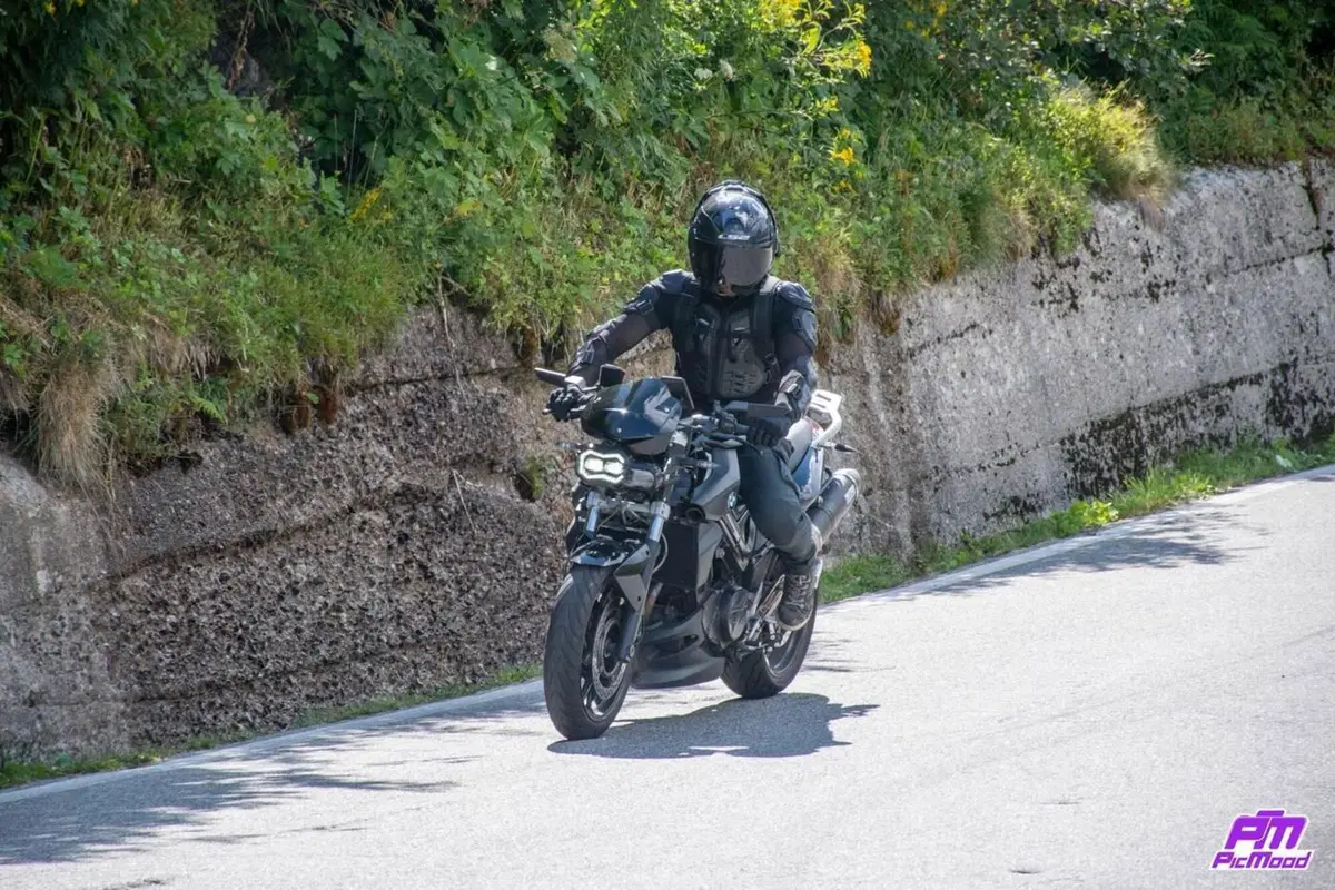 Bmw F 800 R (2009 - 11) (3)