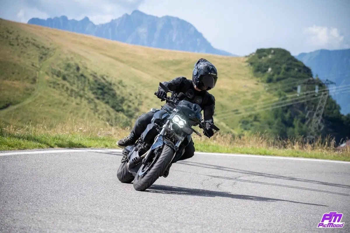 Bmw F 800 R (2009 - 11) (6)