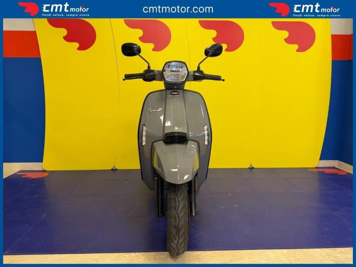 Lambretta V125 Special (2021 - 26) (6)
