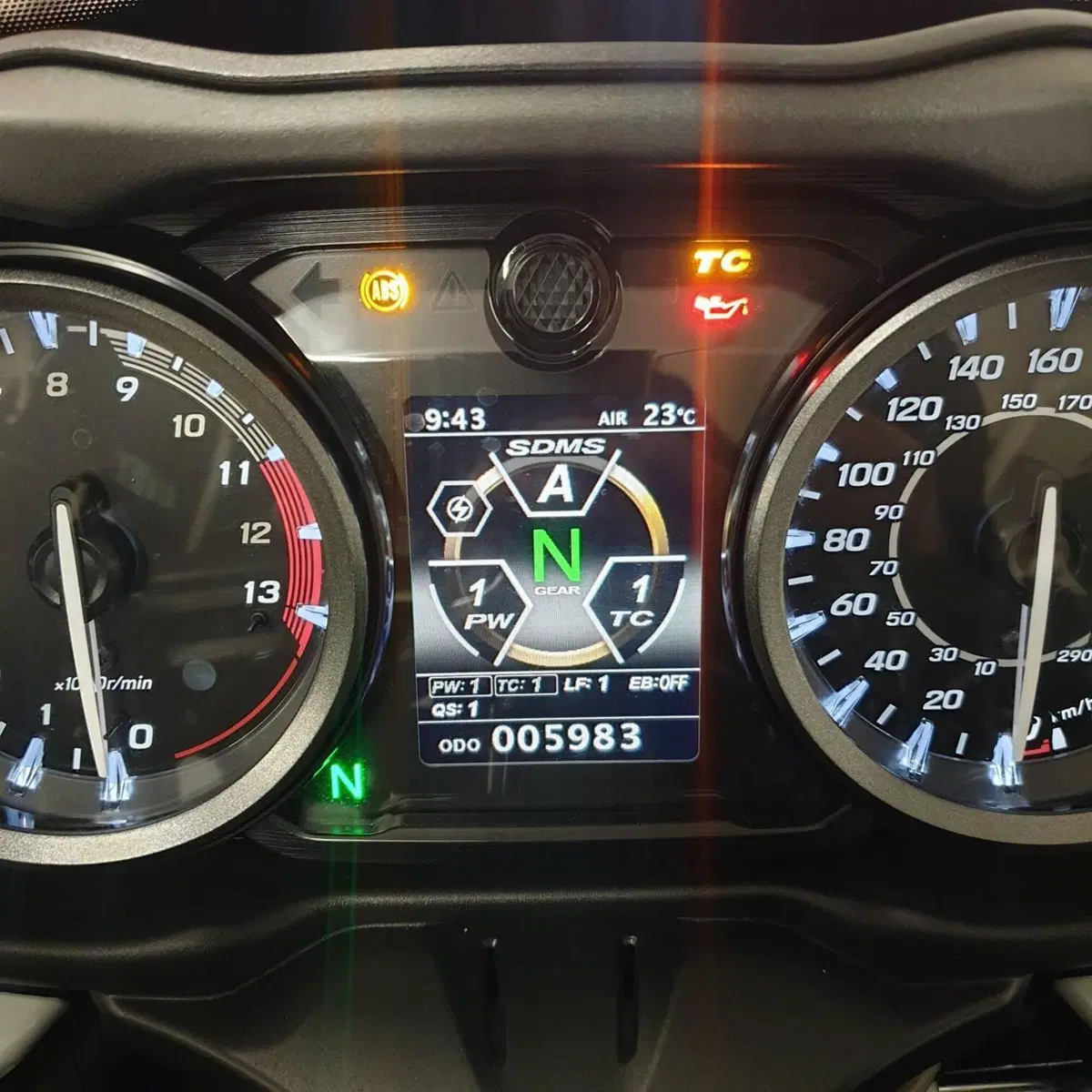 Suzuki GSX 1300 R Hayabusa (2026) (3)