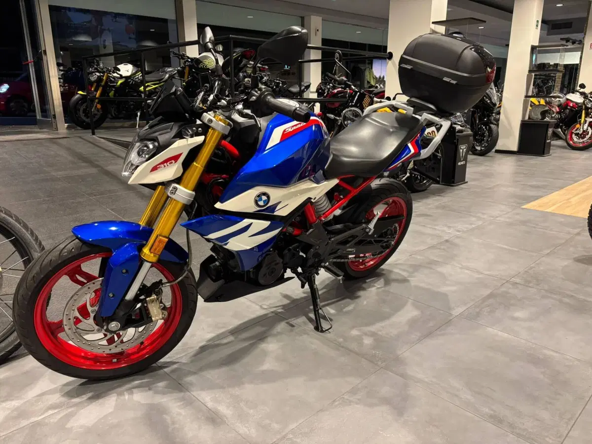 Bmw G 310 R (2021 - 25) (3)