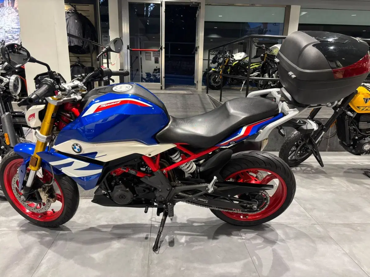 Bmw G 310 R (2021 - 25) (2)