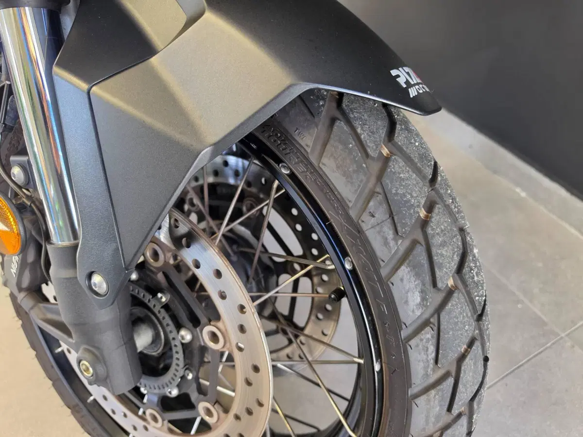 Honda X-ADV 750 DCT (2021 - 24) (5)