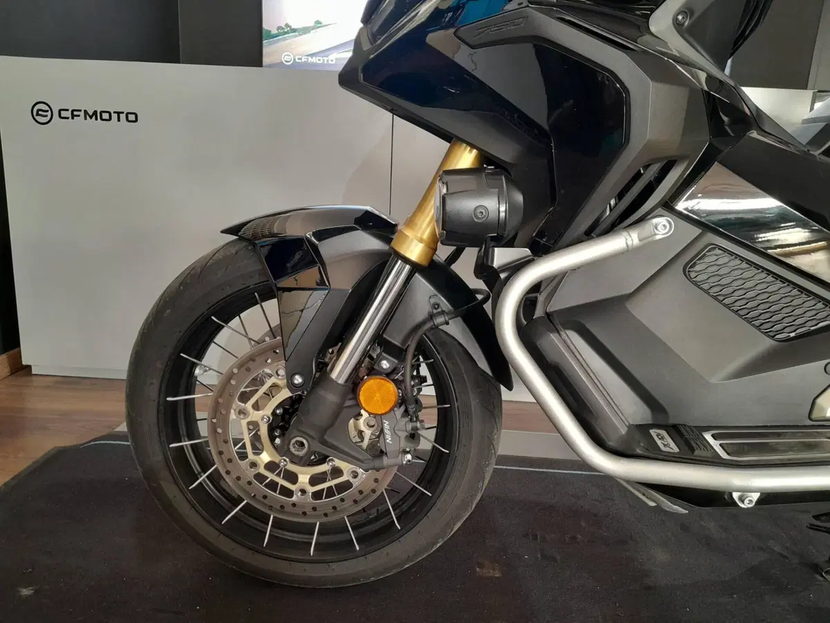 Honda X-ADV 750 DCT (2021 - 24) (4)