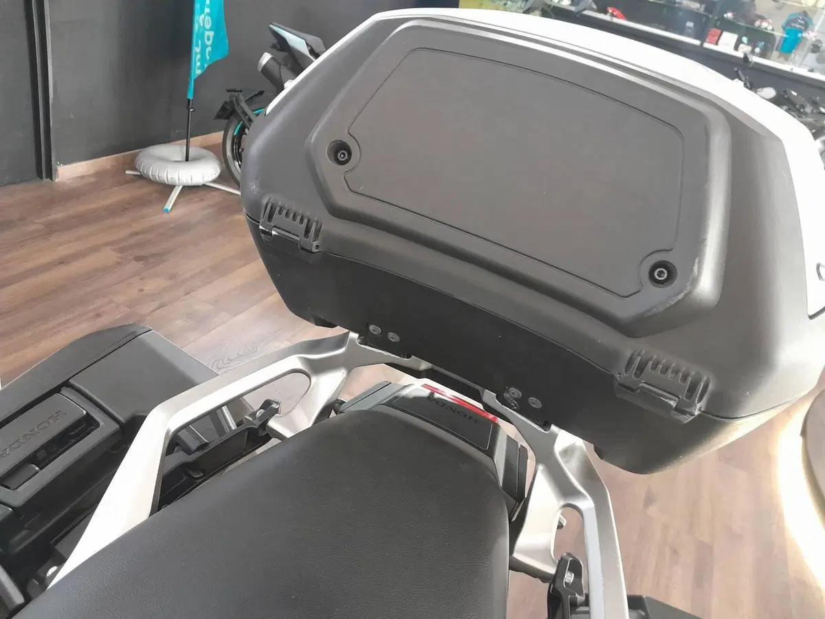 Honda X-ADV 750 DCT (2021 - 24) (8)