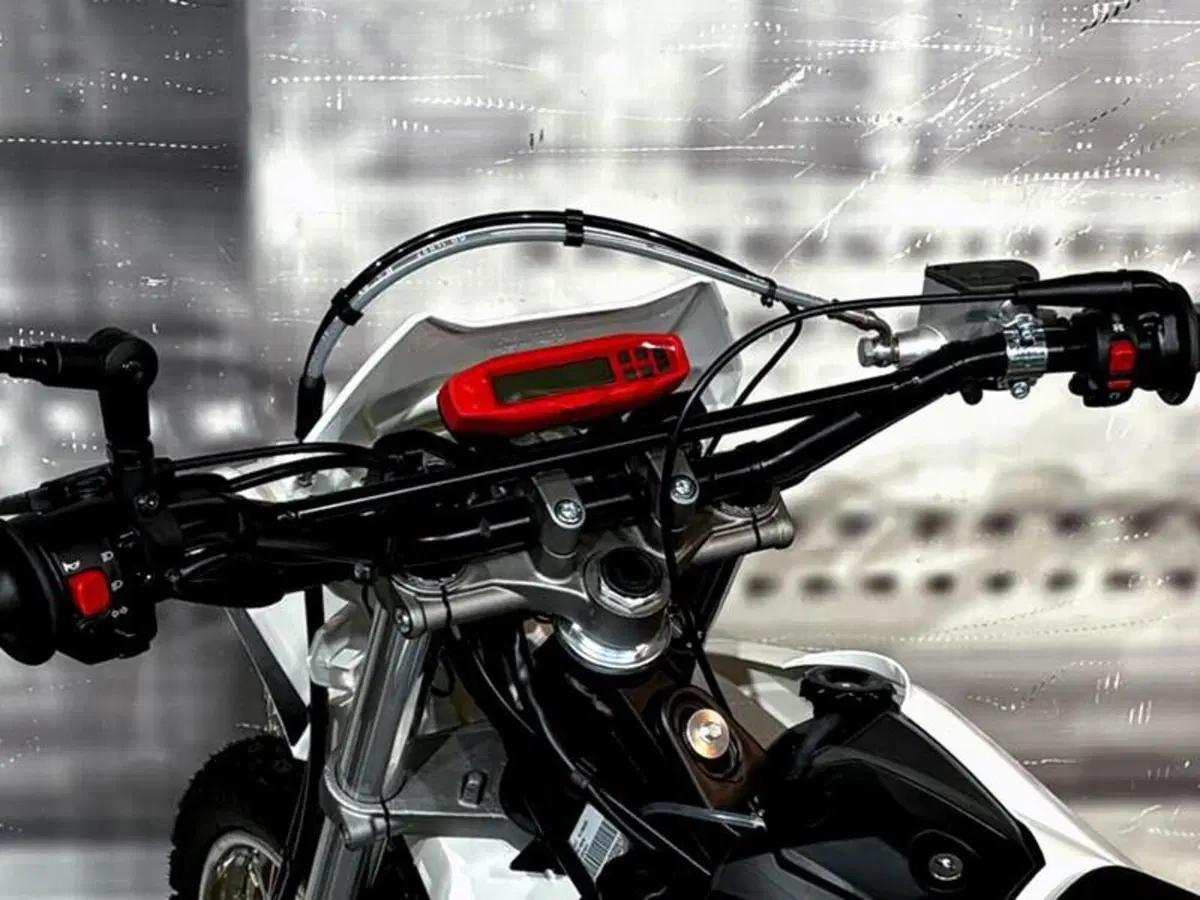 Betamotor RR 50 Enduro (2021 - 26) (6)