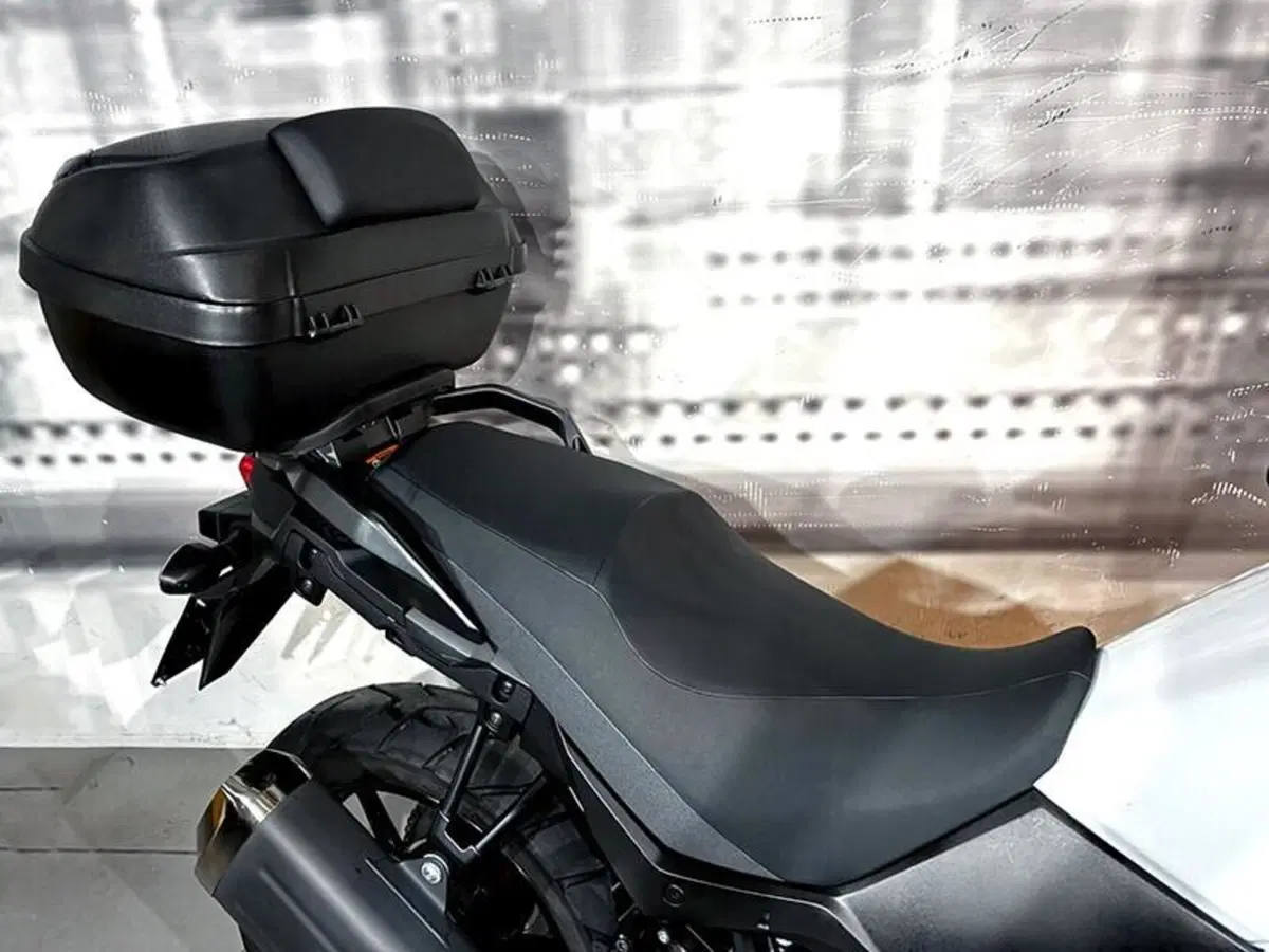 Suzuki V-Strom 650 (2021 - 25) (7)