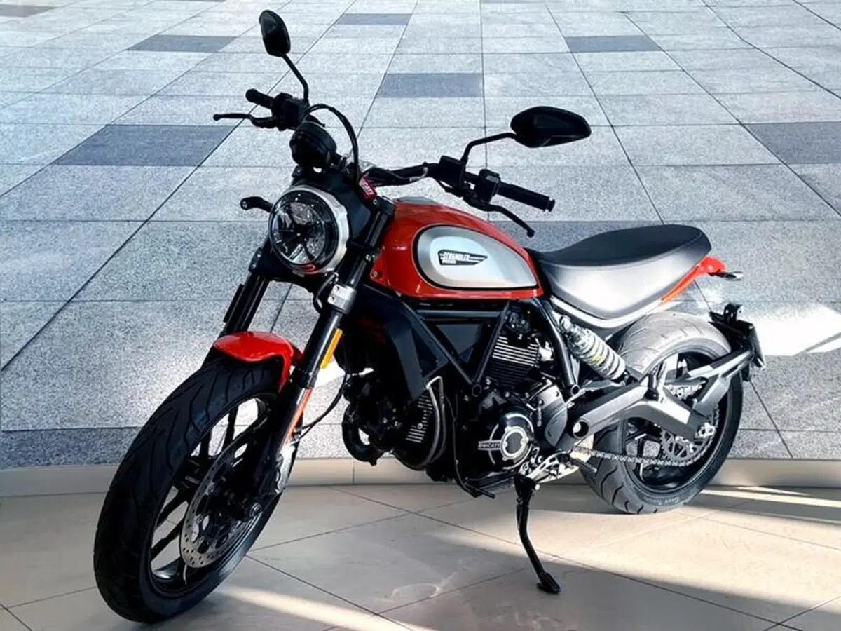 Ducati Scrambler 800 Icon (2017 - 20) (2)
