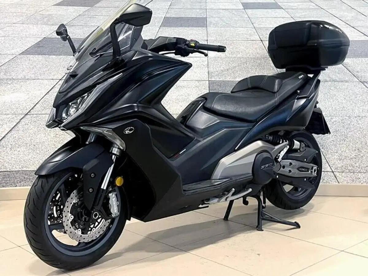 Kymco AK 550 (2017 - 19) (2)