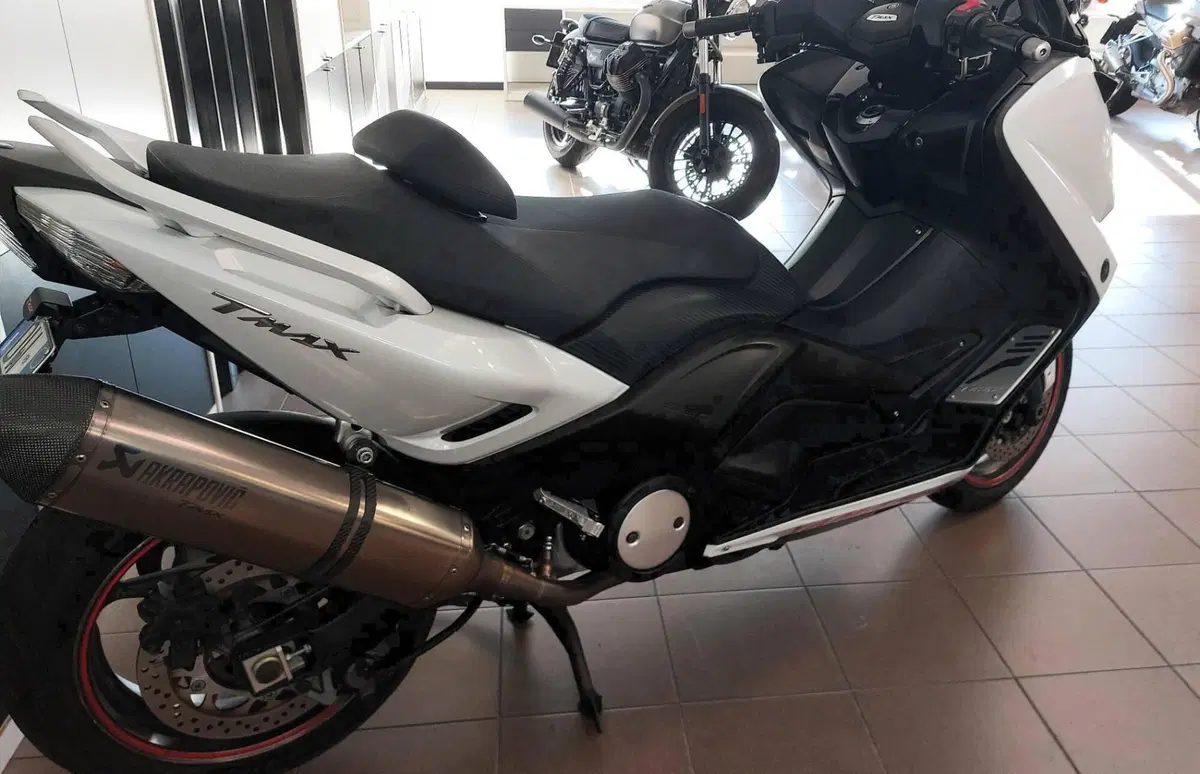 Yamaha T-Max 530 (2012 - 14) (2)