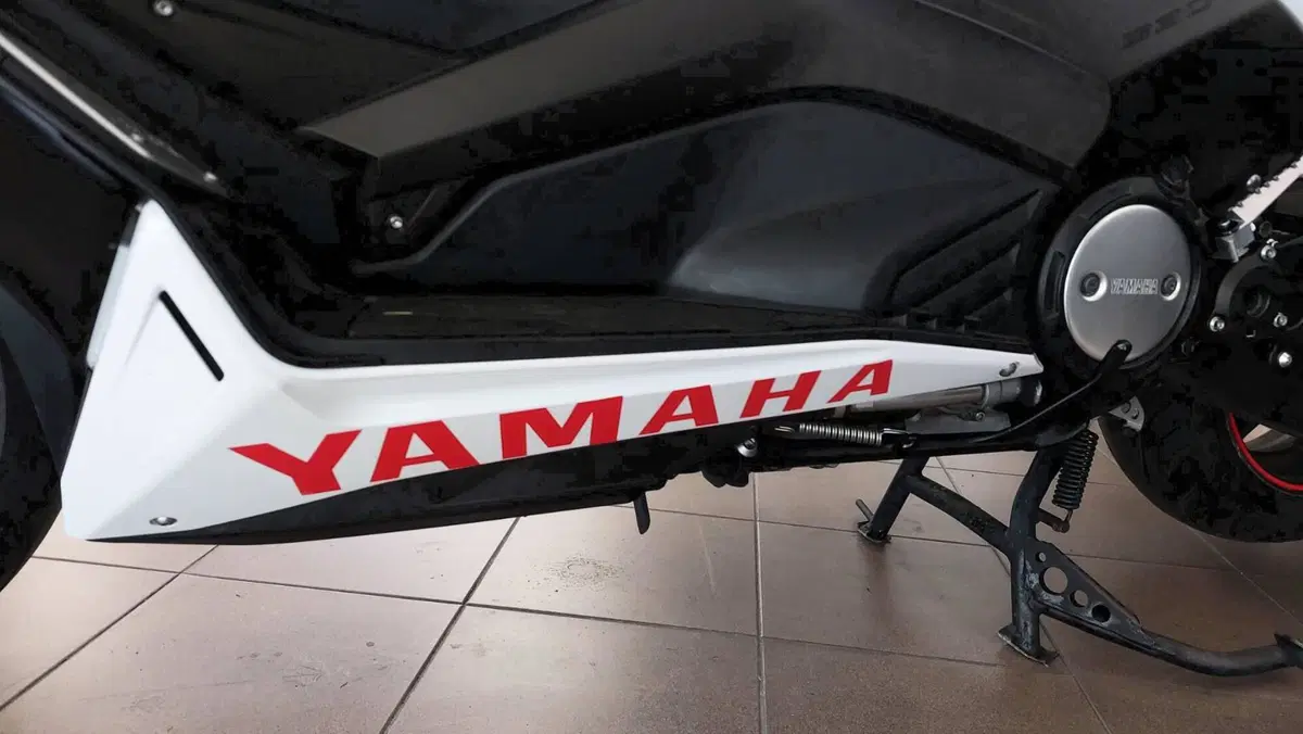 Yamaha T-Max 530 (2012 - 14) (9)