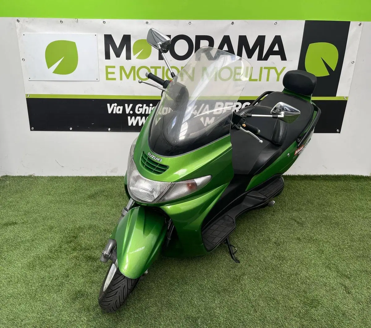 Suzuki Burgman AN 400 (2001 - 02) (2)