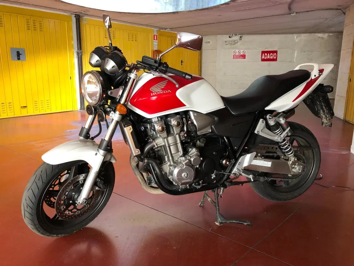 Honda CB 1300 (2003 - 06)