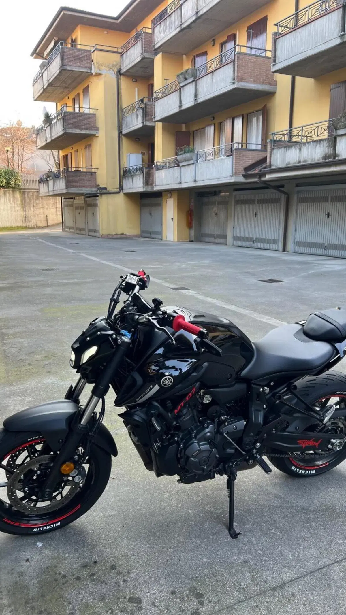 Yamaha MT-07 Pure (2023 - 25) (2)