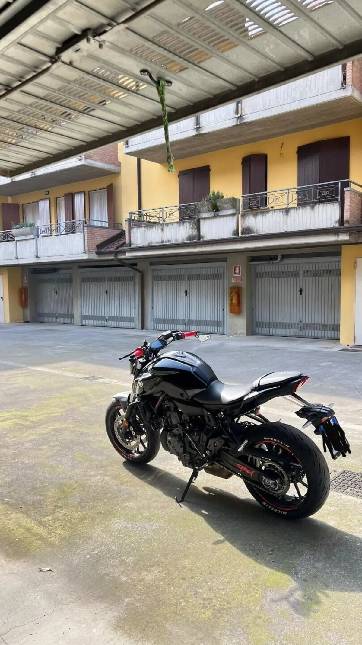 Yamaha MT-07 Pure (2023 - 25) (4)