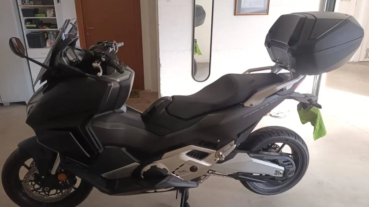 Honda Forza 750 DCT Urban (2021 - 24) (3)