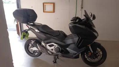 Honda Forza 750 DCT Urban (2021 - 24) usata